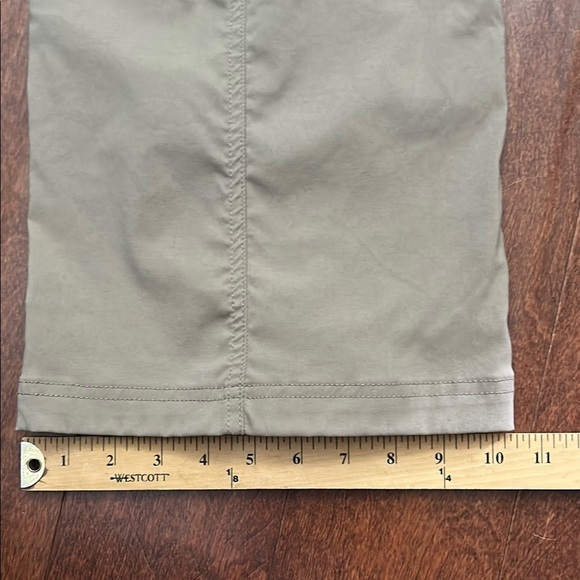 Prana Women’s Monarch Khaki Convertible Pants, Short Inseam, Size 14 - Picture 16 of 16